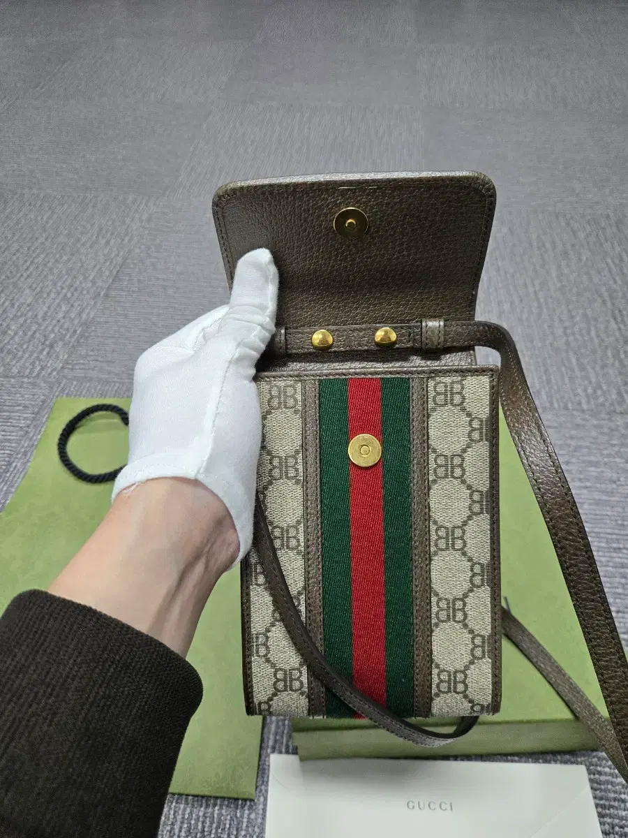 thumbnail-4